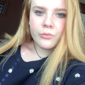 Meet your Posher, Bella